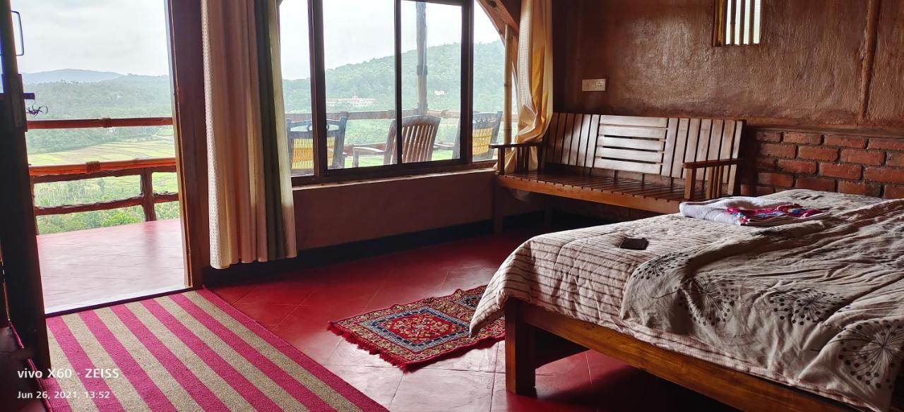 Angel'S Home Stay Mananthavady Bagian luar foto
